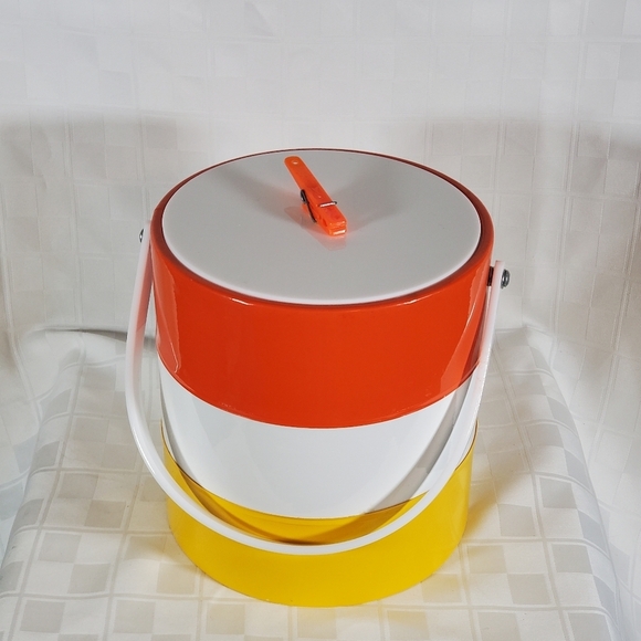 Morgan Designs Ice Bucket - Picture 2 of 7